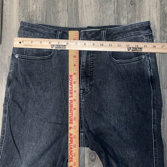 We The Free Tinsley Baggy High-Rise Jeans size 30 - Picture 5 of 8